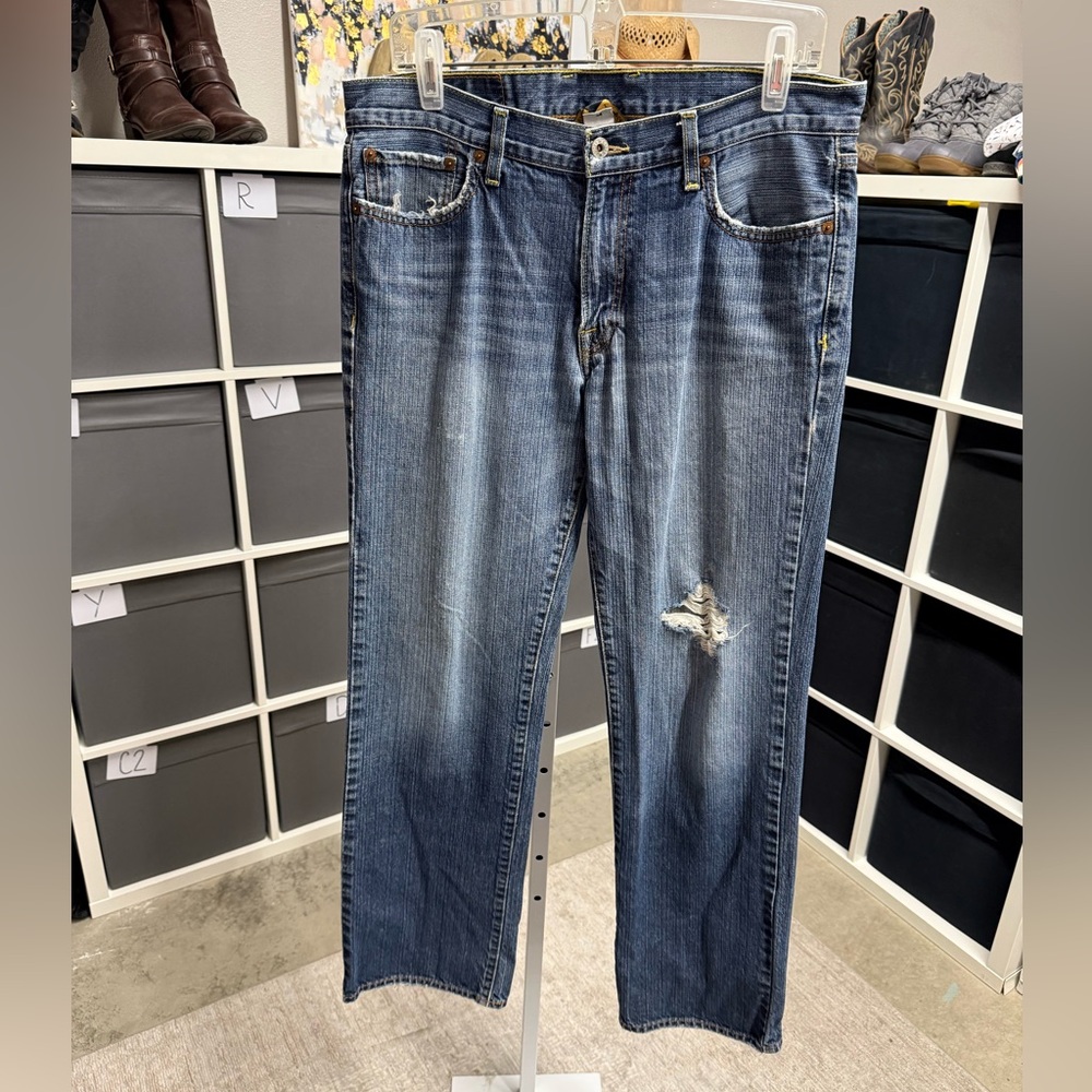 Lucky Brand 361 Vintage Straight Men's Blue Distressed Jeans 32 Waist